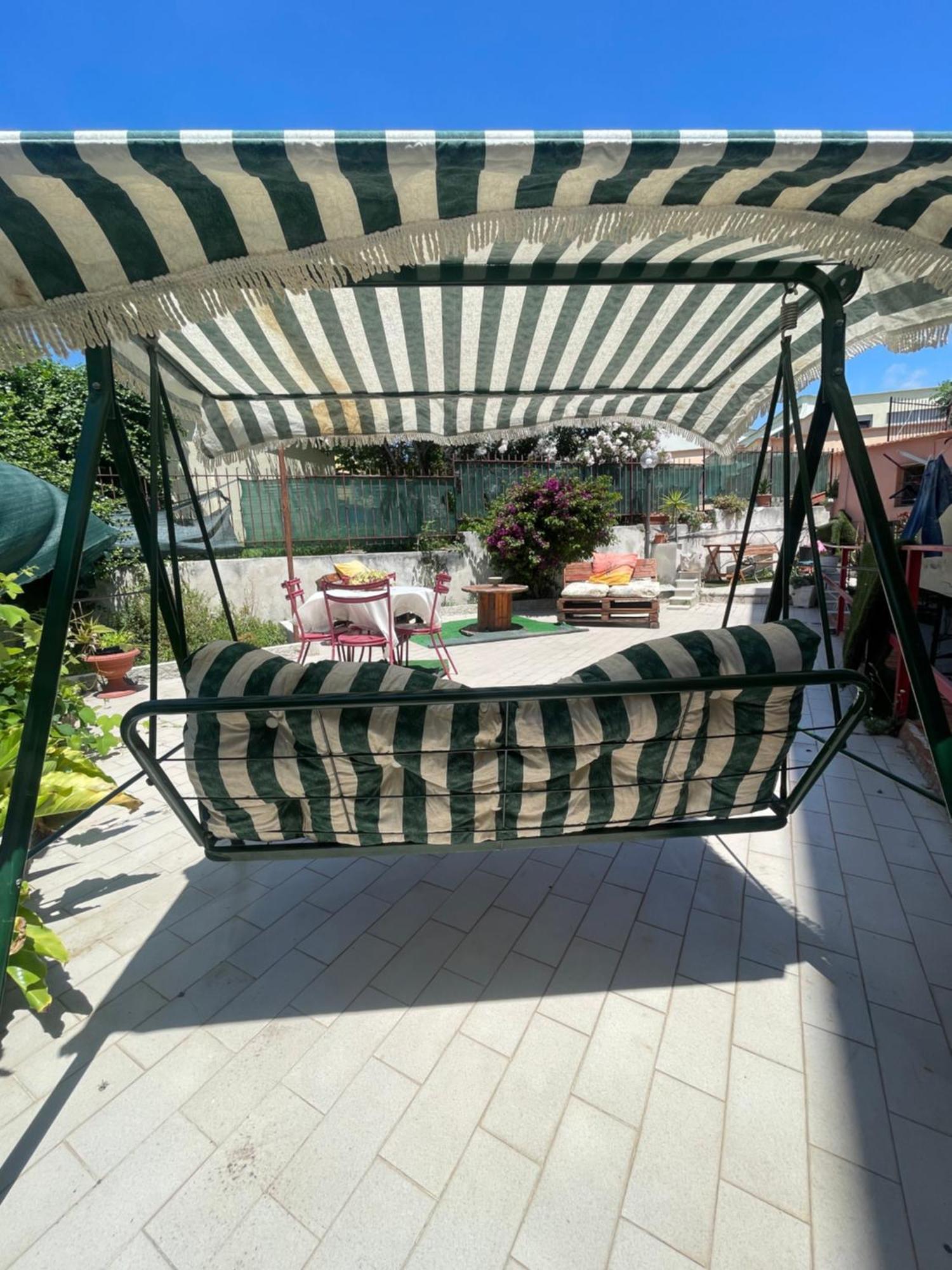 Bed & Breakfast Lipi Apartment ปอซซุออลี ภายนอก รูปภาพ